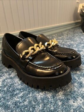 GUESS Black Platform Chain Loafers Chunky Lug Sole Slip On Shoes 7